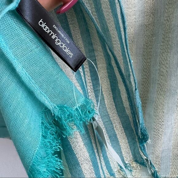 NWT Bloomingdales Exclusive Lightweight Tiffany Blue Gold Blanket Scarf - Picture 3 of 5